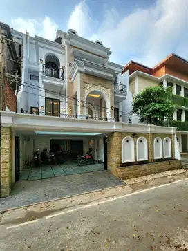CILANDAK BRAND NEW MODERN CLASSIC POOL