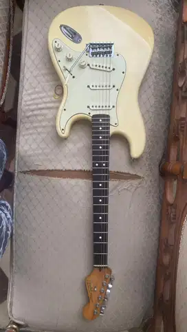Fender Stratocaster