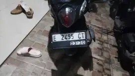 Yamaha Fino warna hitam