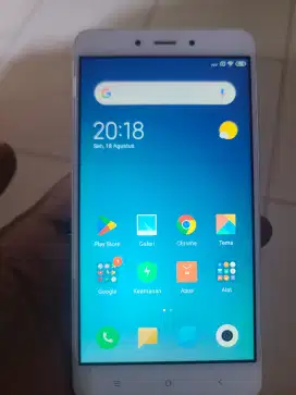 Dijual redmi 4x ram 4/64 mulus normal semua siap pakai