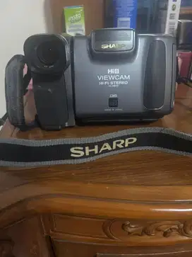 Handycam Sharp VL-H910 made in japan