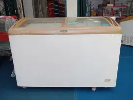 Freezer Box AUCMA 360L
