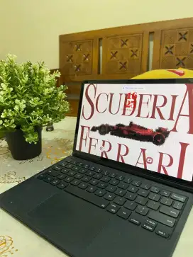 Samsung Tab S9 –  Mulus, Cocok untuk Kerja & Hiburan
