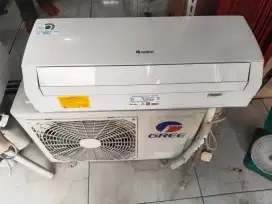 AC Gree 1/2 pk bekas seperti baru kualitas ori