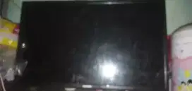 Tv led 24 inc merek Coocaa