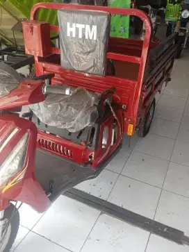 Motor roda tiga