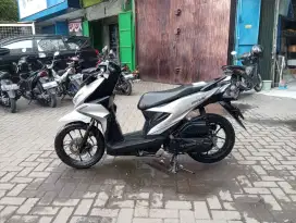 Beat Deluxe iss 2020 Pajak hidup
