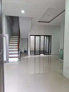 Rumah Siap Huni Dalam Kota dekat pantai losari
