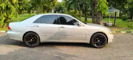 Toyota Crown royal saloon. 2005 V6