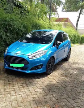 Ford Fiesta 2014 Bensin