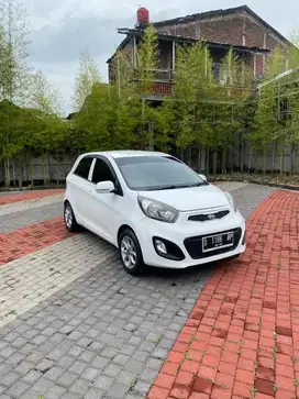DP 5 JUTA | KIA PICANTO SE 2011 MATIC SIAP PAKAI