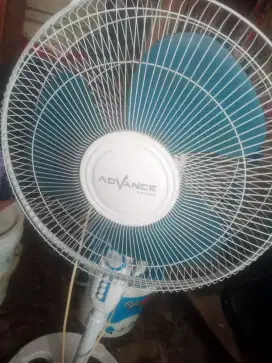 Kipas angin advance