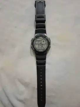 Jam Tangan Casio AE-1000W Original – Bekas Mulus, Baterai Awet