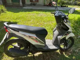 Honda Beat fi 2013 Warna Putih Pajak Hidup, Bisa Nego - Pidie