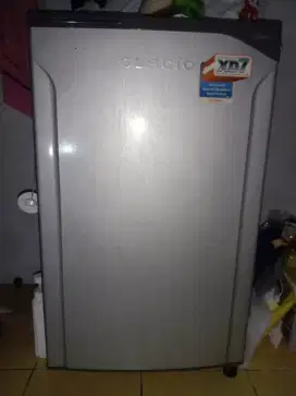 Kulkas satu pintu normal