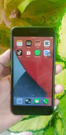 iPhone 8 plus 64gb all operator x inter