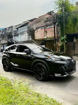 Lexus NX 200 T 2016 LOW KM Black on Red ATPM Modif 75 jt