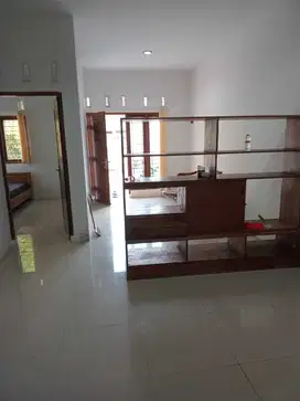 Disewakan Rumah Siap Huni di Komplek Bale Taman