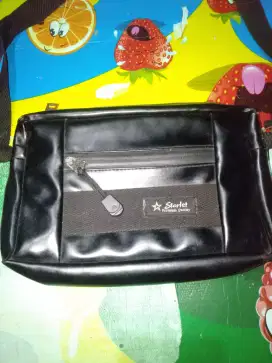 Tas selempang anti air
