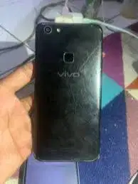 BISA TT/JUAL/BELI Second RESMI VIVO V7 4/32GB NORMAL