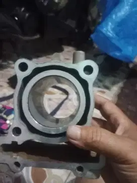 DIJUAL box seher ori motor NMAX