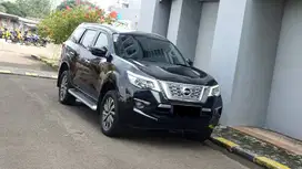 Nissan Terra E AT Diesel Hitam 2019/2020