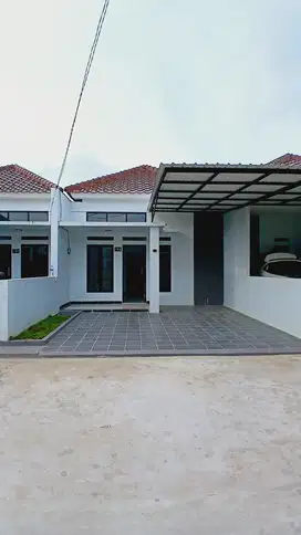 Di Jual Rumah 2 Lantai dkt Jl Raya pasir Putih Sawangan Depok