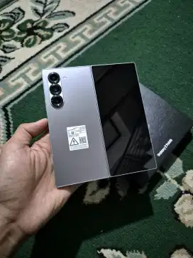 Samsung Z Fold 6 12/256GB Resmi Sein Titanium Lengkap