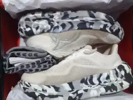 Ortuseight white camo limited edition