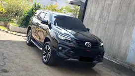 Toyota Fortuner 2.4 VRZ TRD Sportivo 2017 Diesel