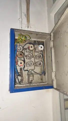 tukang listrik tje