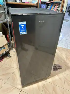 Kulkas aqua 1 pintu