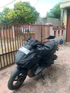 VARIO 160 TAHUN 2024