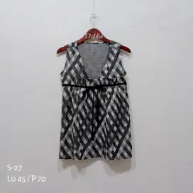 Baju / Atasan Wanita Tanktop Black s27