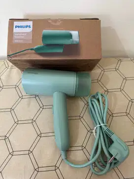 Setrika Uap Portable Philips Handheld Steamer STH3010/70