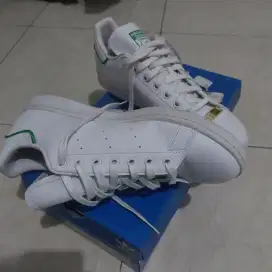 Sepatu adidas stan smith ORIGINAL