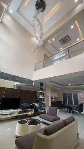 Rumah Minimalis Modern Darmo Permai Selatan Full Furnish Bagus