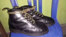 Sepatu kulit dr.martens docmart