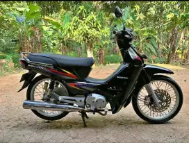 HONDA KIRANA 2003
