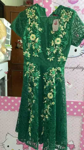 Baju brukat hijau
