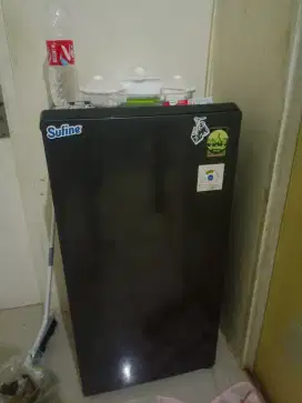Kulkas AQUA 1 Pintu