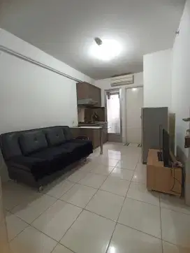 Di sewa Unit 2 BR tower kemuning