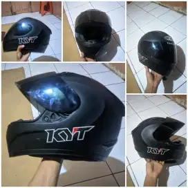 KYT R10 BLACK DOFF