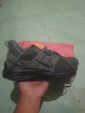 sepatu running murah