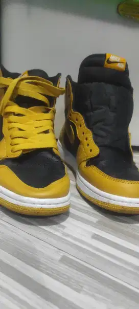 Nike hight Jordan retro OG POLLEN