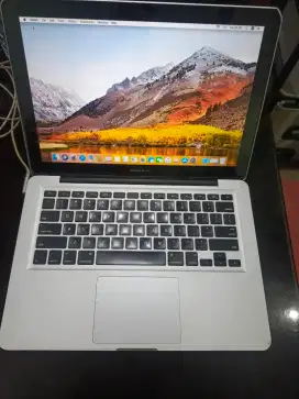 Macbook pro late 2011 SSD250 8GB i5