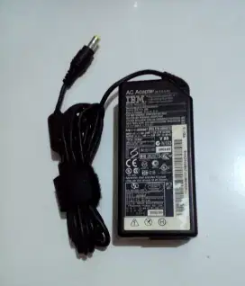 Charger laptop 16V/3.5A IBM ORI Cabutan Laptop Like New segel