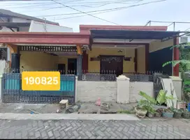 RUMAH JALAN LEBAR DI JL KAMILUTO TLOGOSARI PEDURUNGAN SEMARANG