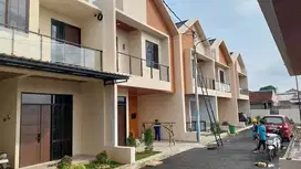 TOWNHOUSE SCANDINAVIAN 2 LANTAI DI BINA MARGA MCD CIPAYUNG JAKTIM