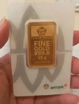 Emas antam 25 gram